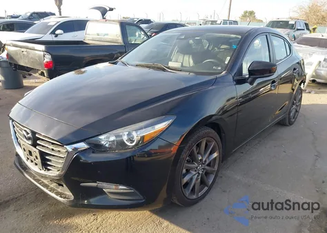 2018 Mazda Mazda3 Touring z USA, uszkodzony, nr VIN 3MZBN1L3XJM272248